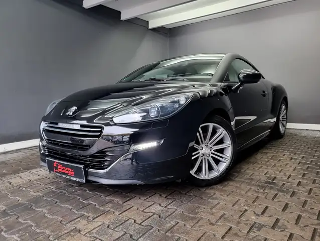 Peugeot RCZ 1,6 XENON SCHEINWERFER, NAVI, LEDER, PDC