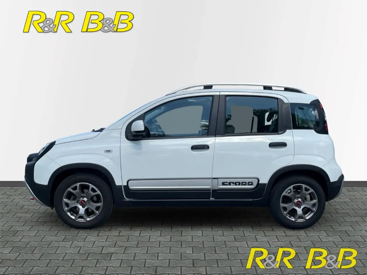 Fiat Panda City Cross Plus 1.0 Mild Hybrid KLIMA+DAB+BT+PDC+N Fehér - 2