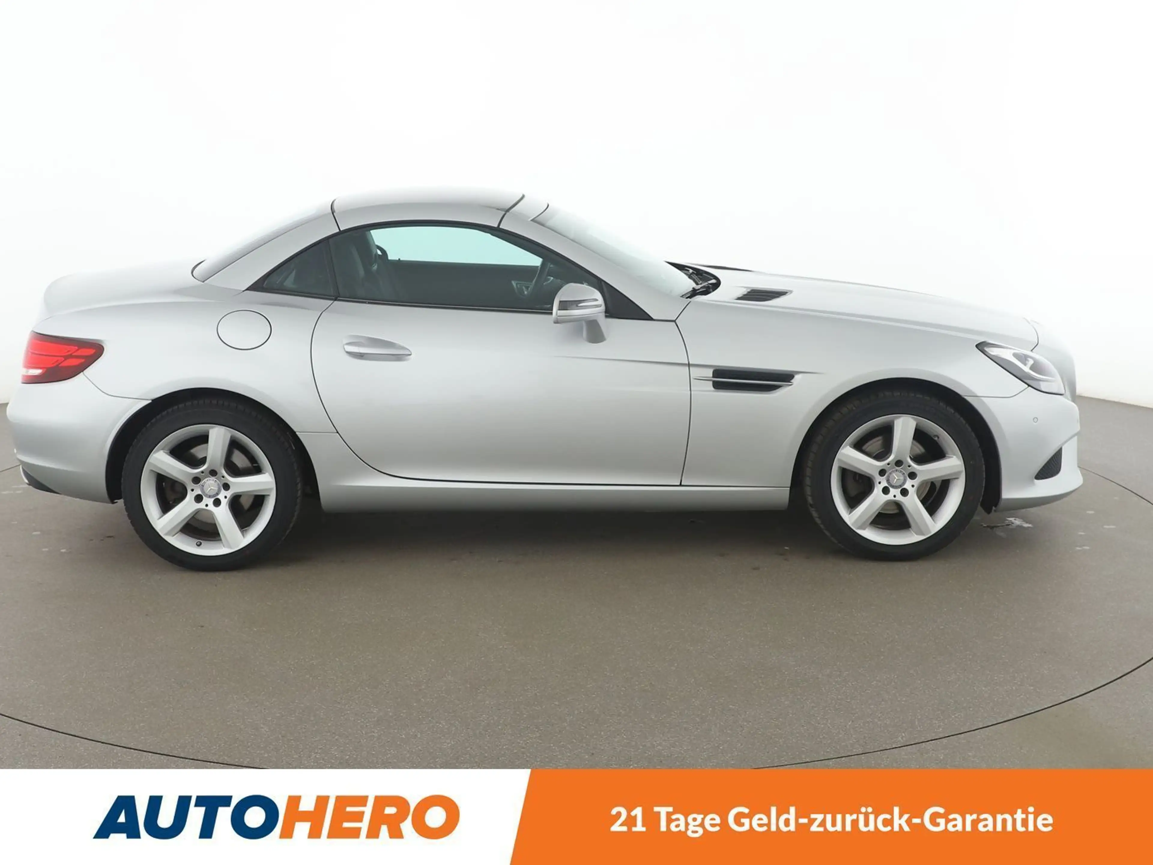 Mercedes-Benz SLC 180 Aut.*NAVI*TEMPO*PDC*SHZ*KLIMA*GARANTIE* — photo 7
