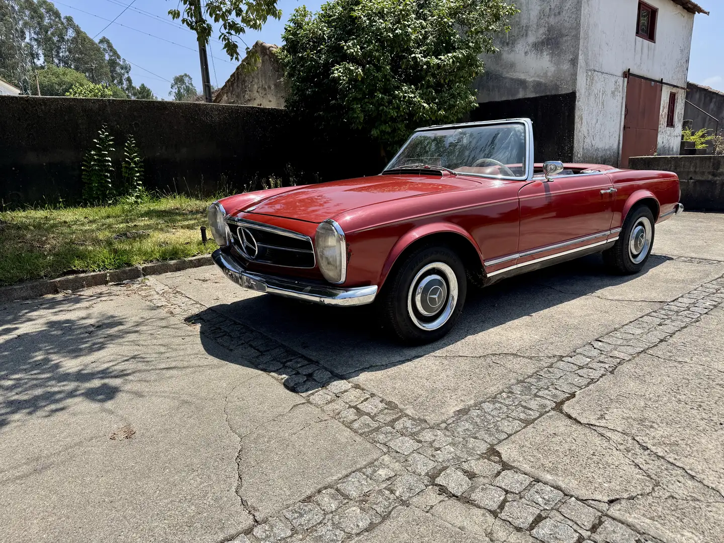 Mercedes-Benz SL 230 Rojo - 1