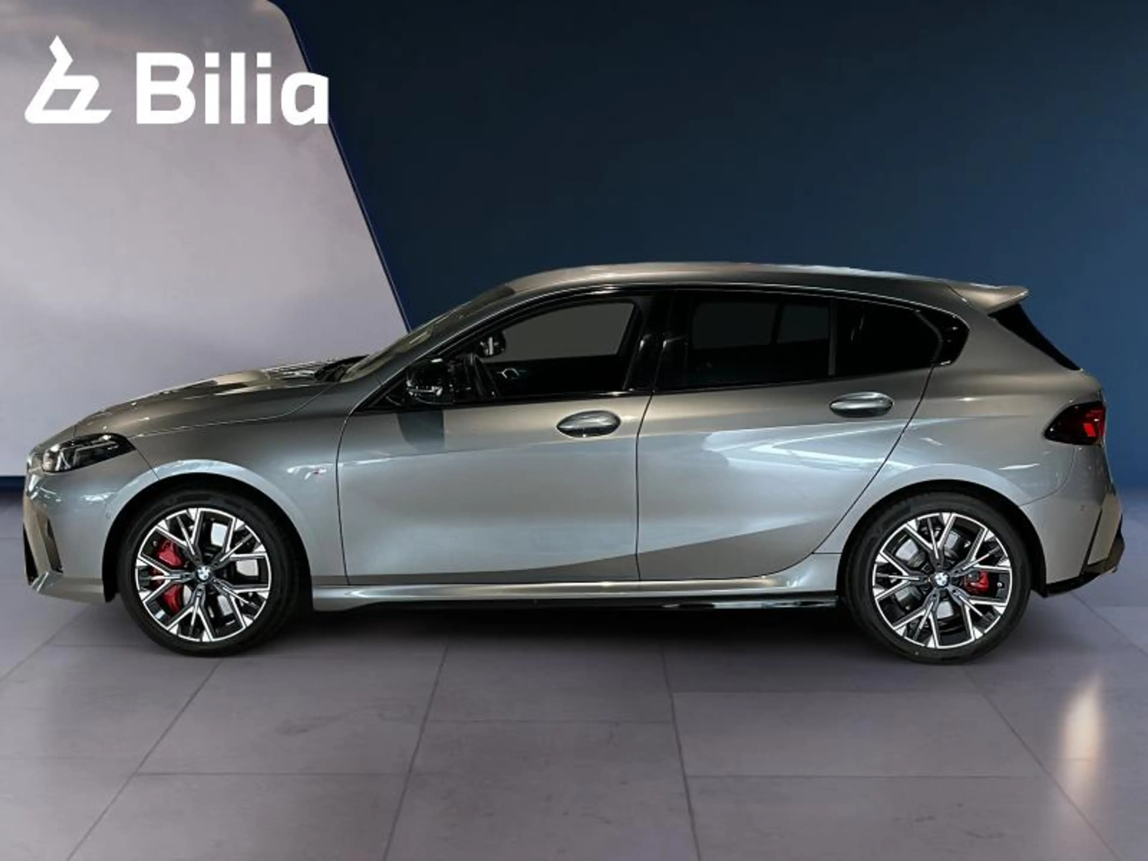 BMW 135 M135 xDrive Hatch — photo 3