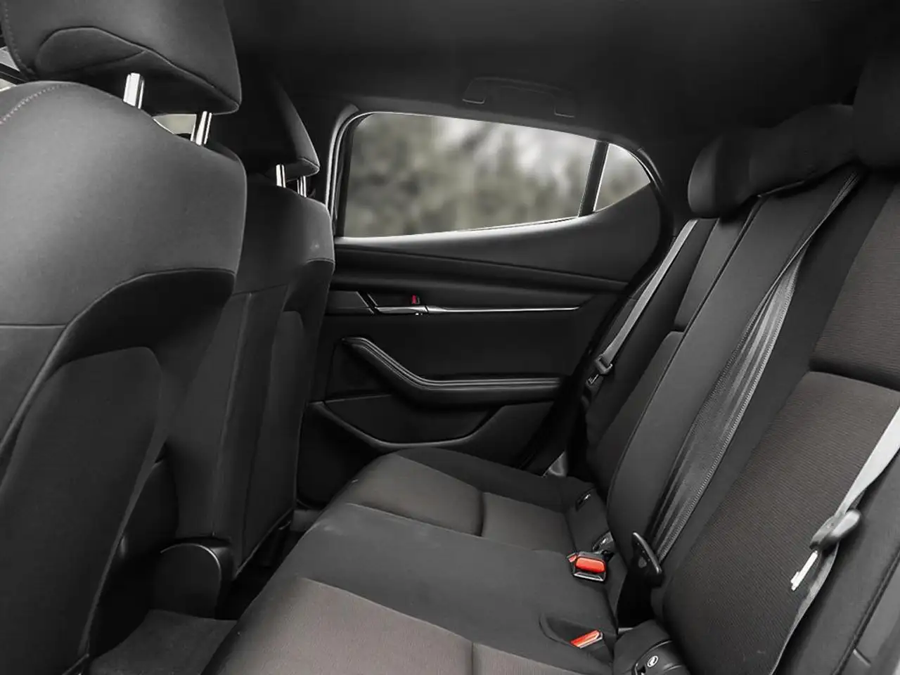 Mazda 3 снимка Mazda 3