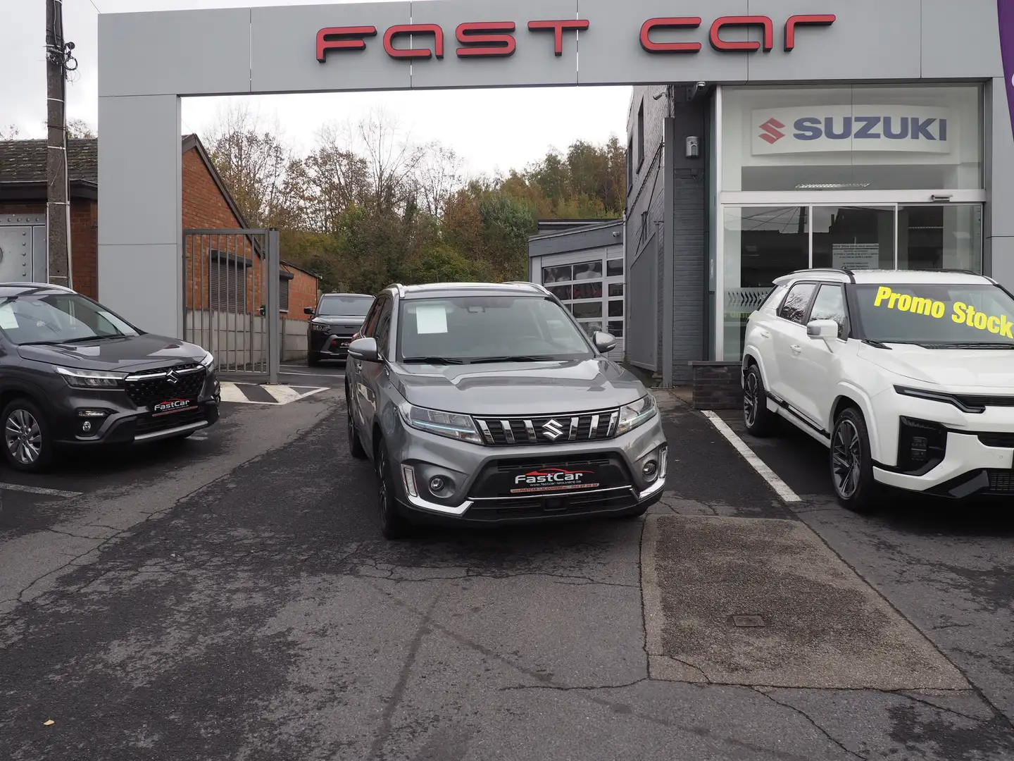 Suzuki Vitara 1.4 GLX Gris - 1