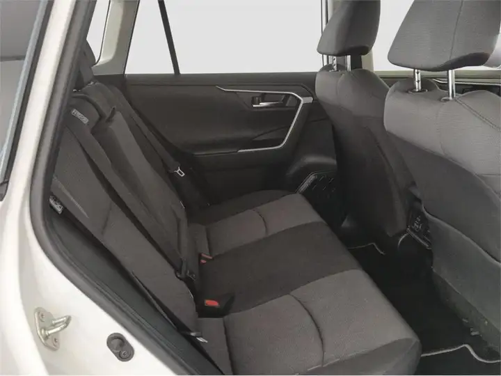 Toyota RAV4 2024, foto 7