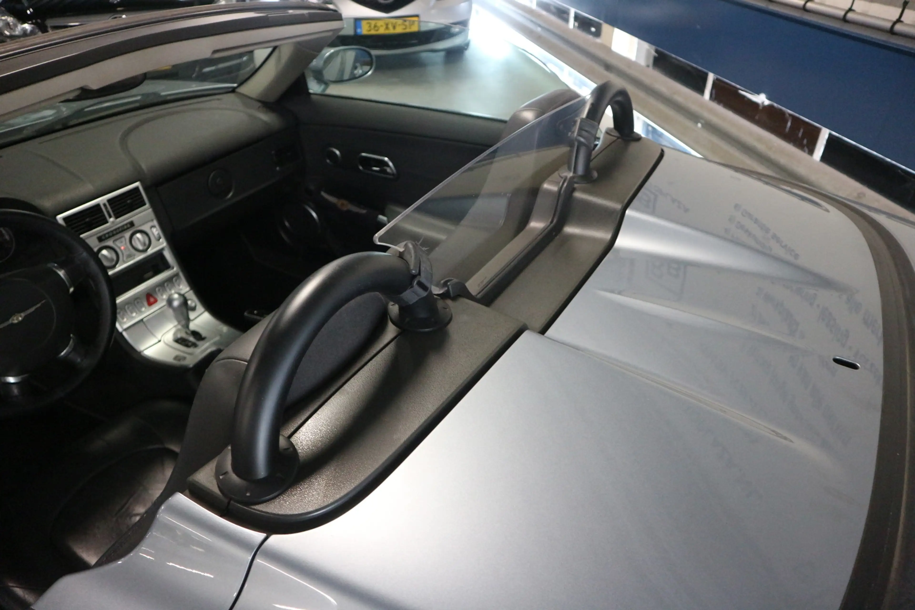 Chrysler Crossfire Cabrio 3.2 V6 CABRIOLET / NAP / NIEUWE APK / RIJKL — photo 8