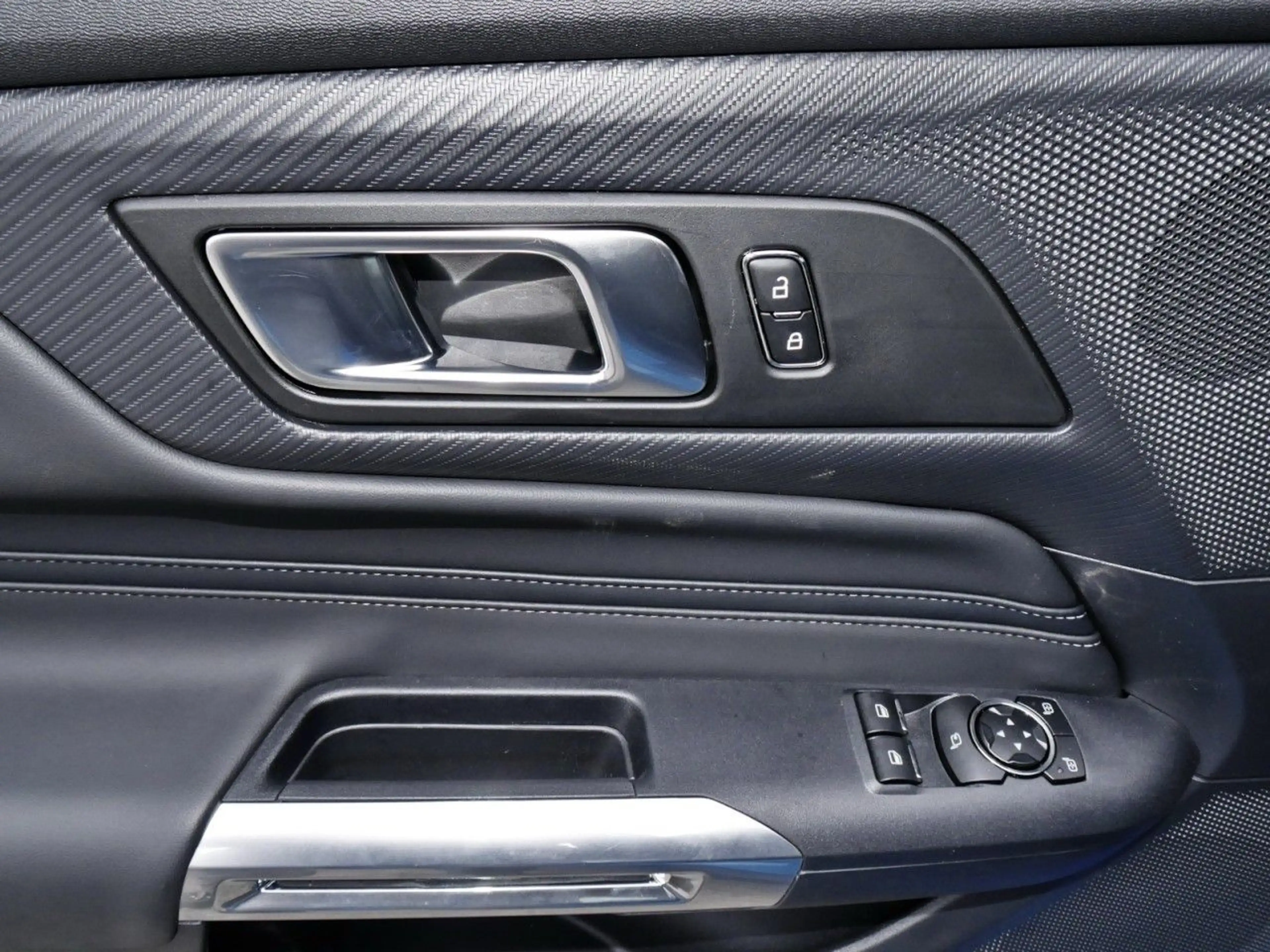 Ford Mustang GT V8 Aut.+Magne-Ride+ACC+B&O+Kamera — photo 11