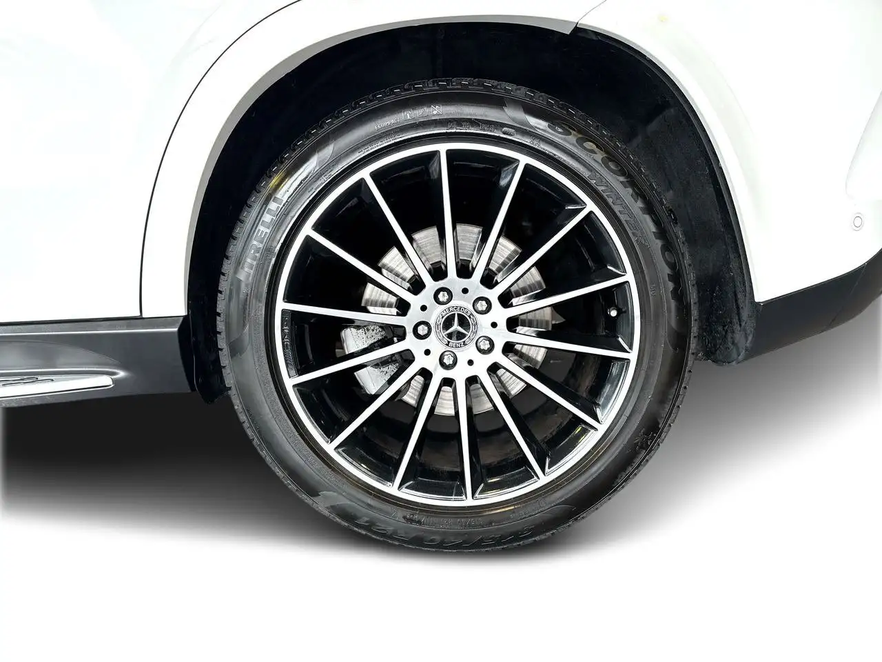 Mercedes-Benz GLE снимка Mercedes-Benz GLE