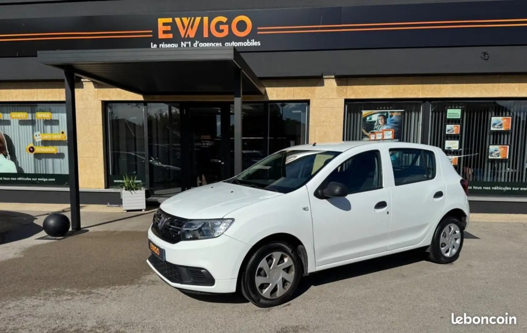 Dacia Sandero 1.0 SCE 75CH ESSENTIEL Bianco - 1