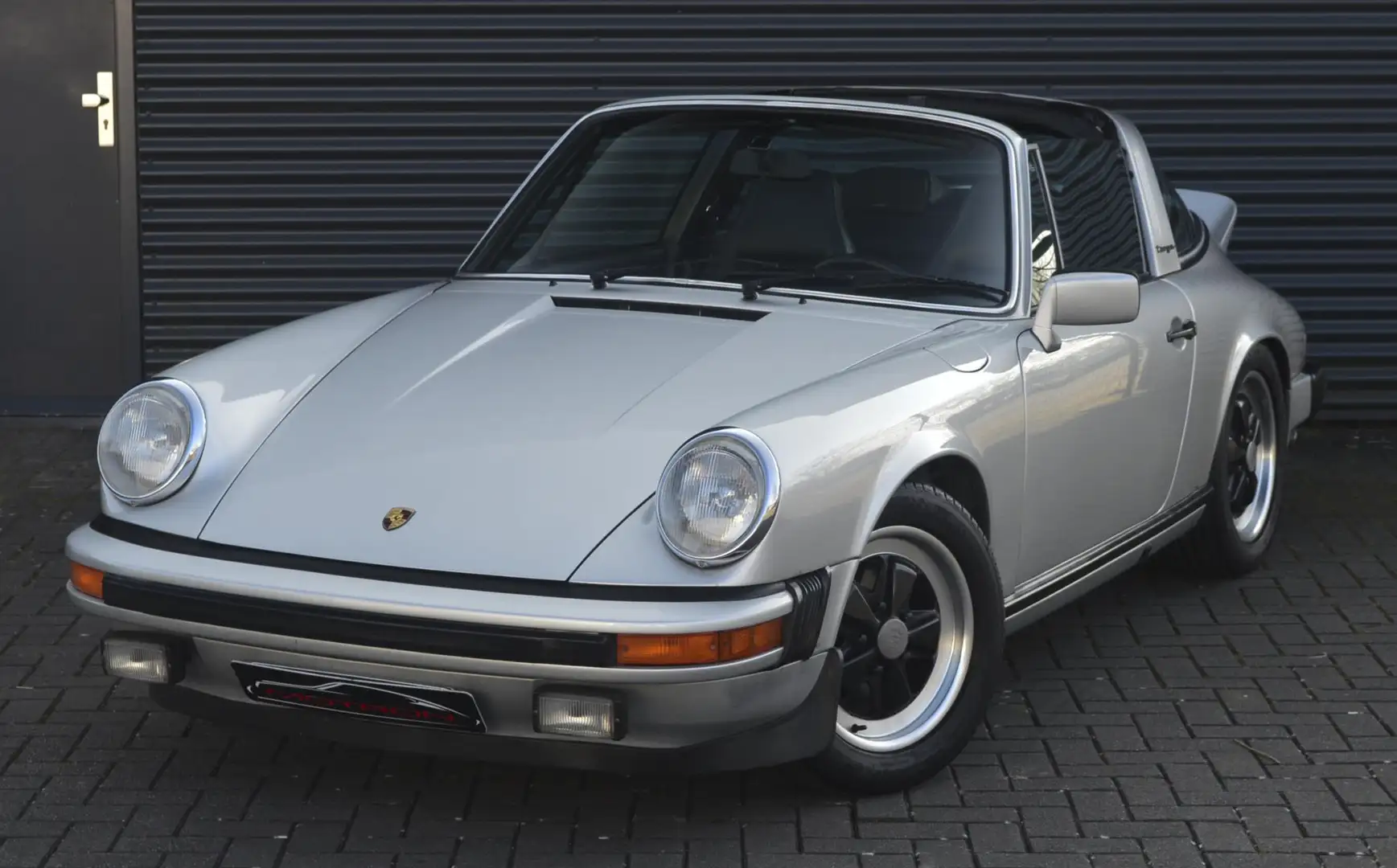 Porsche 911 2.7 S Targa Šedá - 1