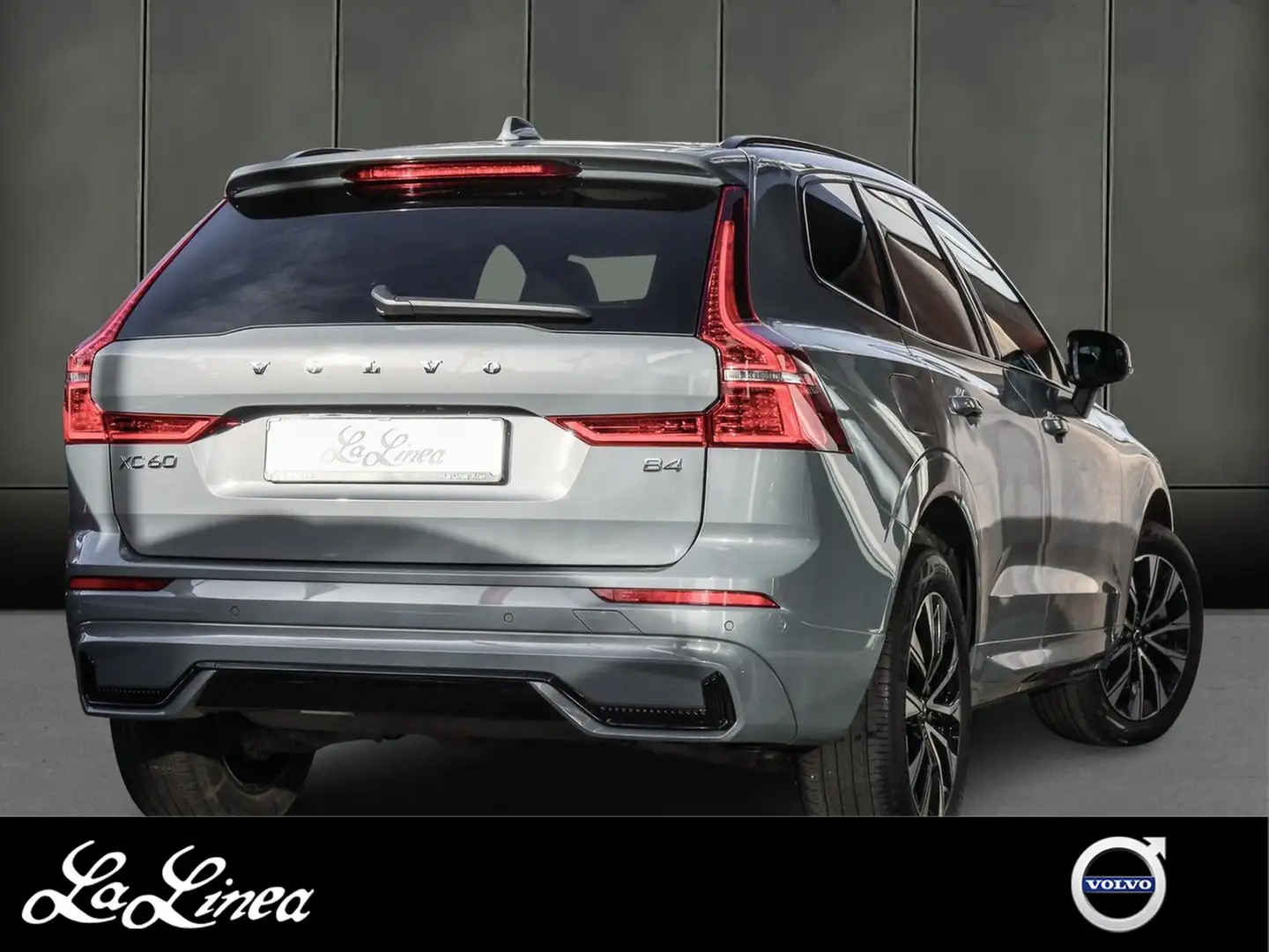 Volvo XC60 B4 (D) Plus Dark #BLIS/LED/Pano/Memory/AHK/PDC Gris - 2