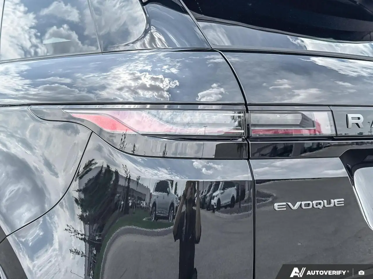 Land Rover Range Rover Evoque снимка Land Rover Range Rover Evoque