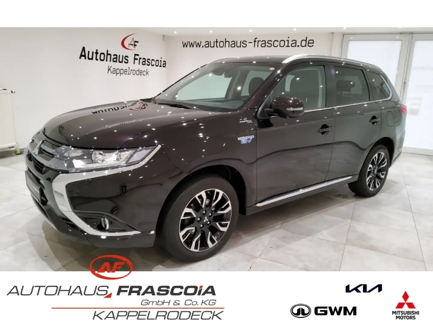 Mitsubishi Outlander 2.0 Top 4WD Leder Navi ACC PDC Rückfahrkam. StandH Negru - 1