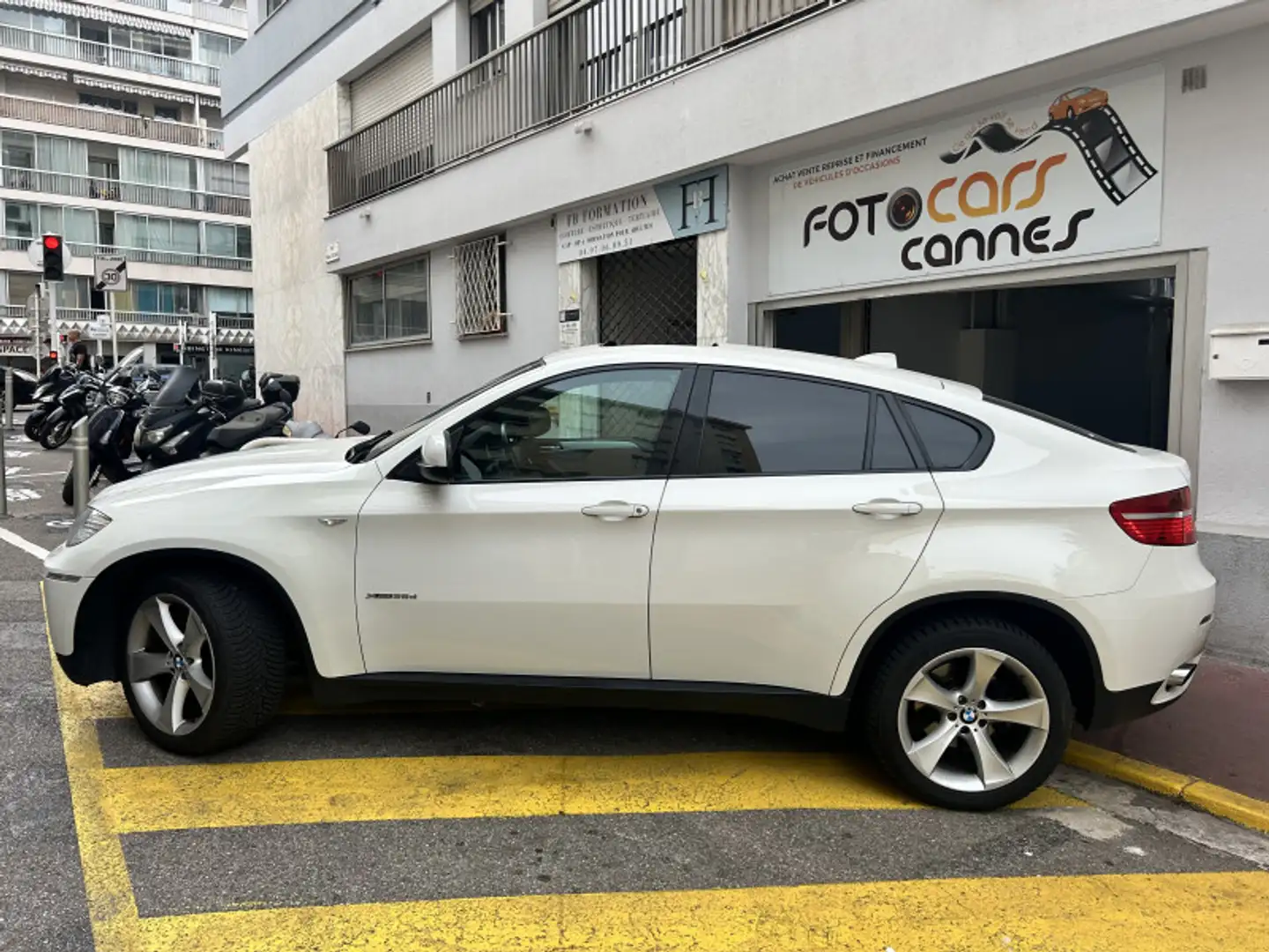 BMW X6 (E71) 3.5DA 286CH EXCLUSIVE - 2