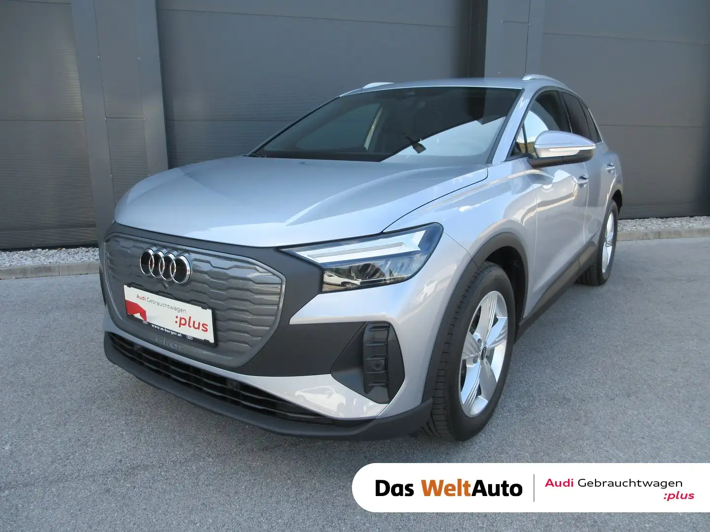 Audi Q4 e-tron Audi Q4 45 e-tron quattro Silber - 1