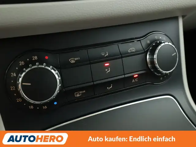 Mercedes-Benz B-Class view 23