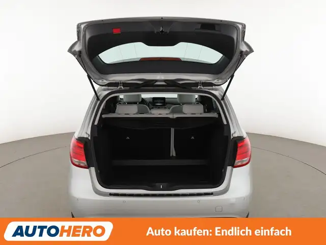 Mercedes-Benz B-Class view 16