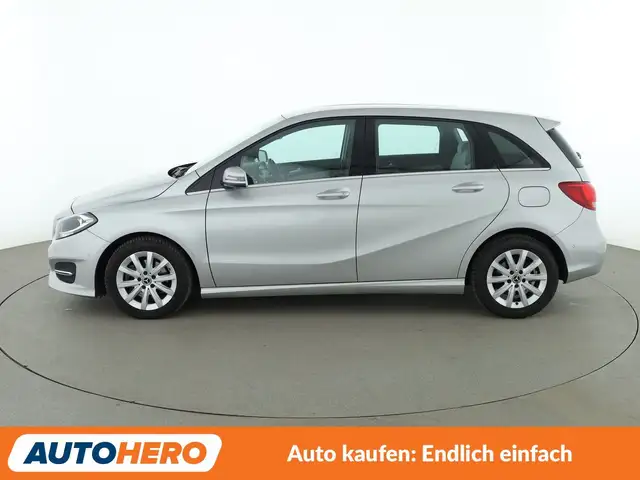 Mercedes-Benz B-Class view 3