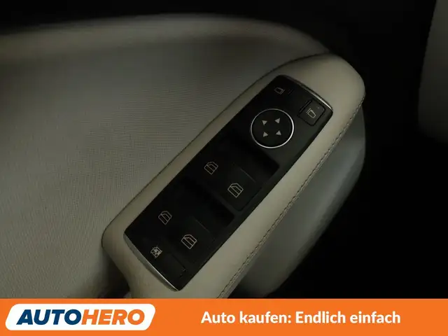 Mercedes-Benz B-Class view 27