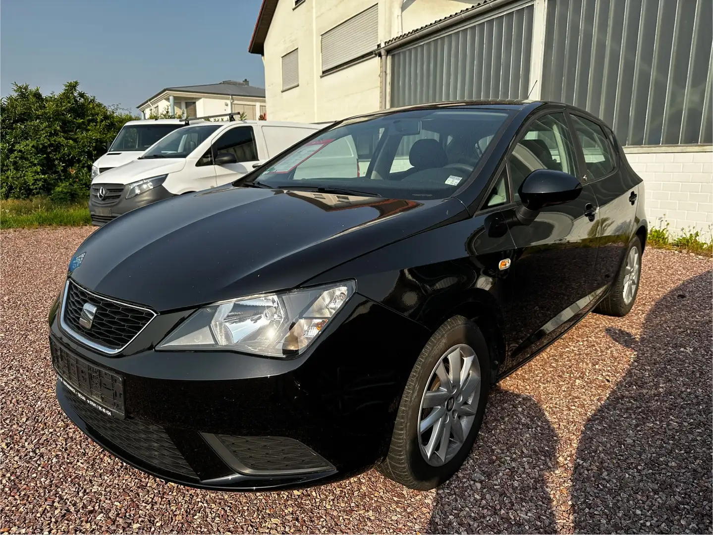 SEAT Ibiza Reference Schwarz - 2