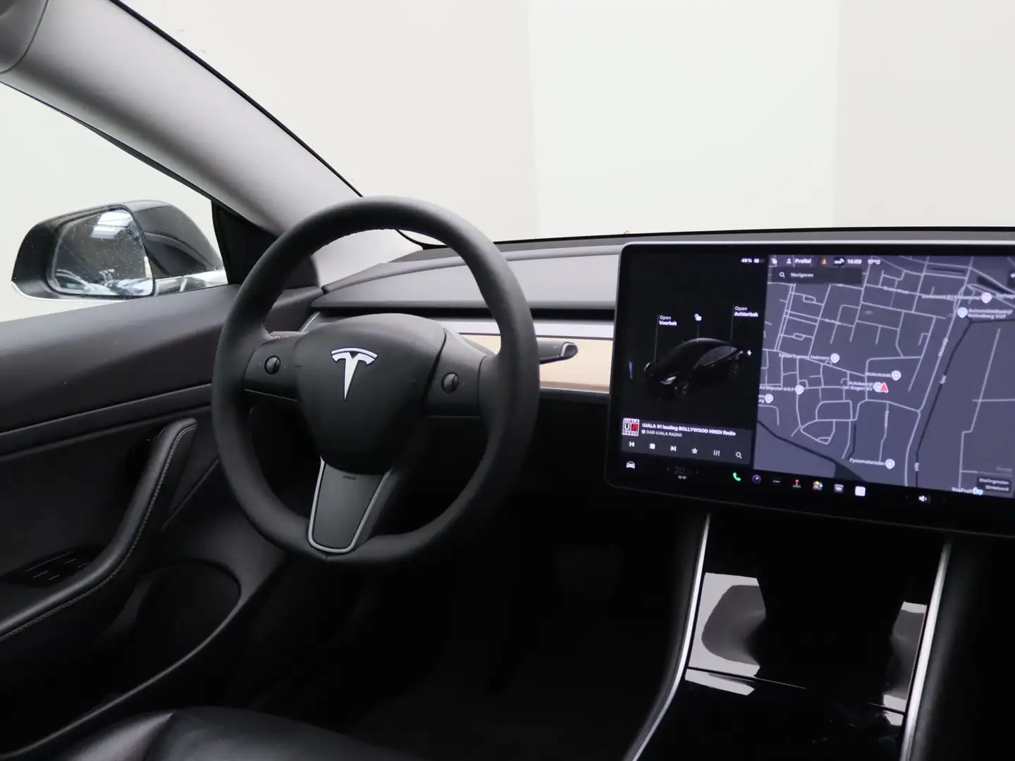 Tesla Model 3 Standard RWD Plus [ AUTOPILOT+60 kWh+PREMIUM AUDIO Noir - 2