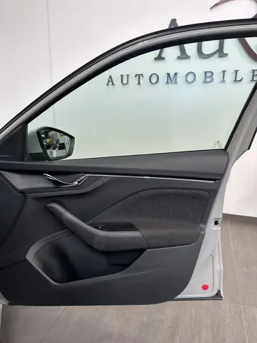 Skoda Scala view 8