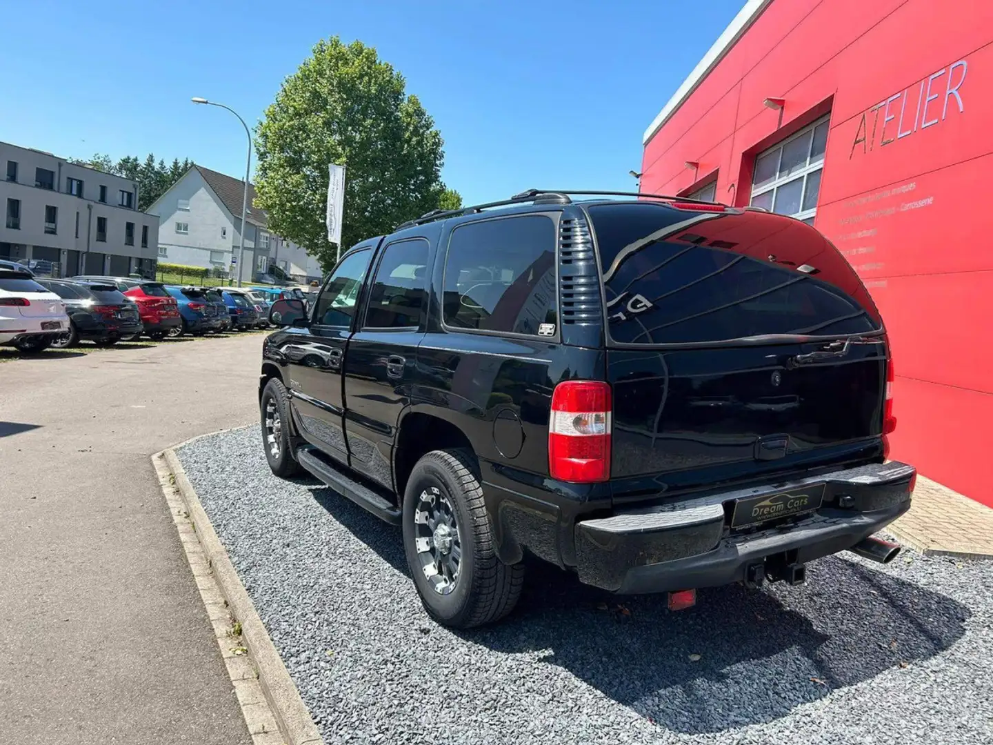 GMC Yukon DENALI AWD Noir - 2