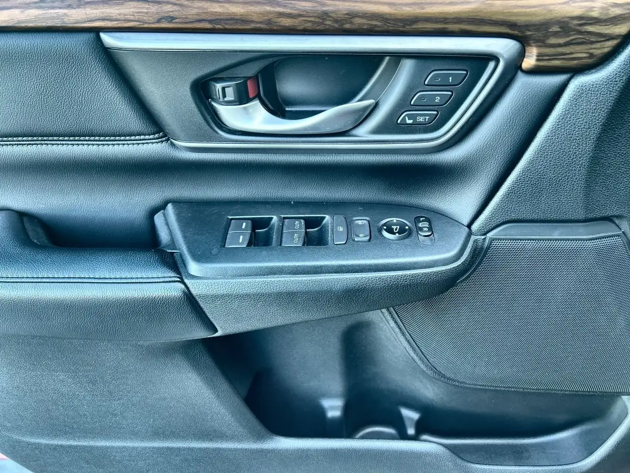 Honda CR-V снимка Honda CR-V