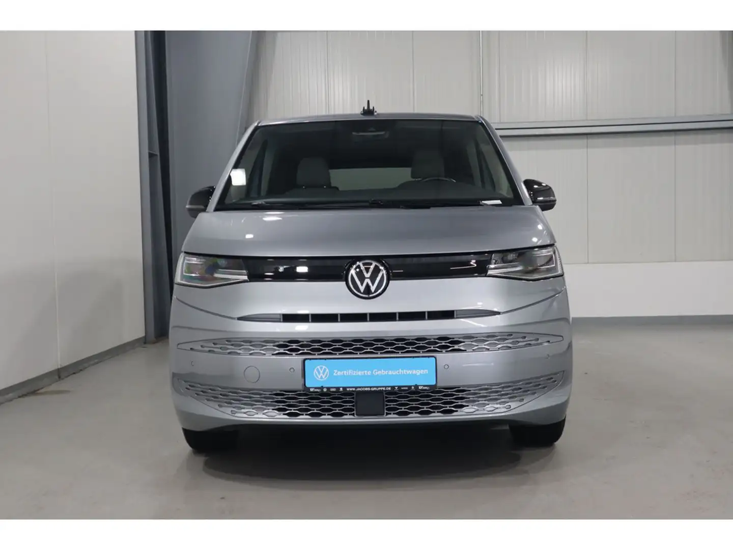 Volkswagen T7 Multivan 2.0 TDI MATRIX*NAVI*Stdhzg.*PANO * Silber - 2