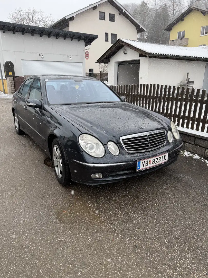 Mercedes-Benz E 220 Avantgarde CDI - 2