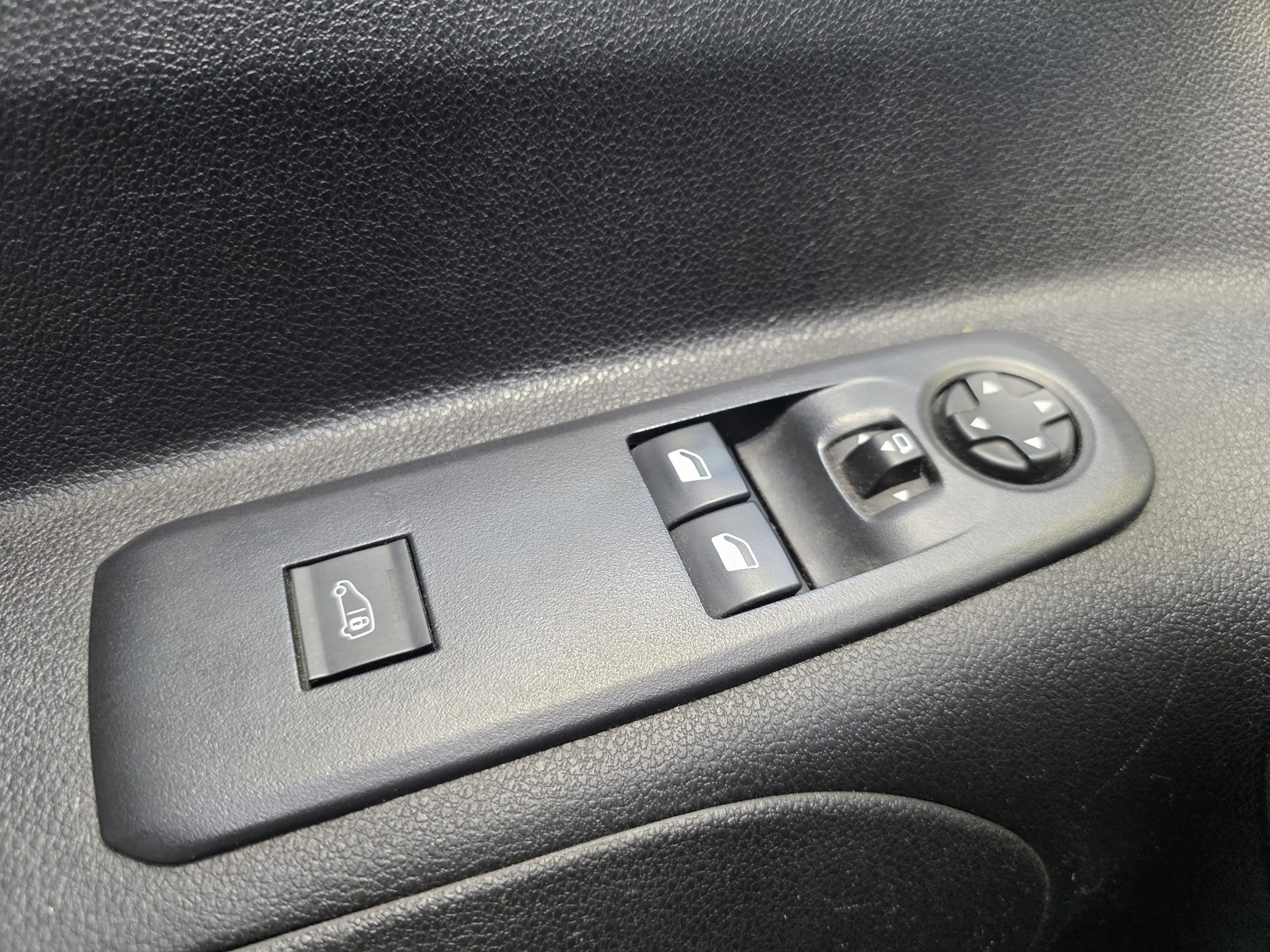 Peugeot Partner 1.5 BlueHDi BOITE AUTO // 3 PLACES /GARANTIE 1AN// — photo 14