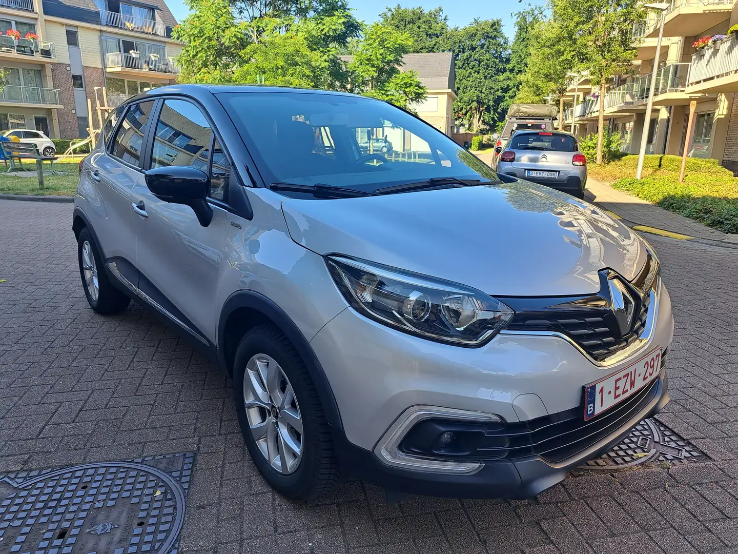 Renault Captur Captur (ENERGY) TCe 90 LIMITED Argent - 1
