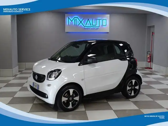 smart forTwo Coupè EQ Passion