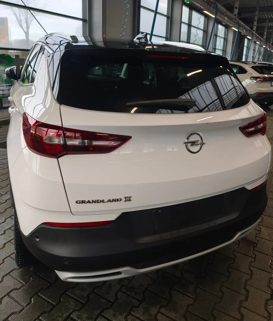 Opel Grandland X Grandland X 1.2 Start/Stop AutomatikUltimate Weiß - 2