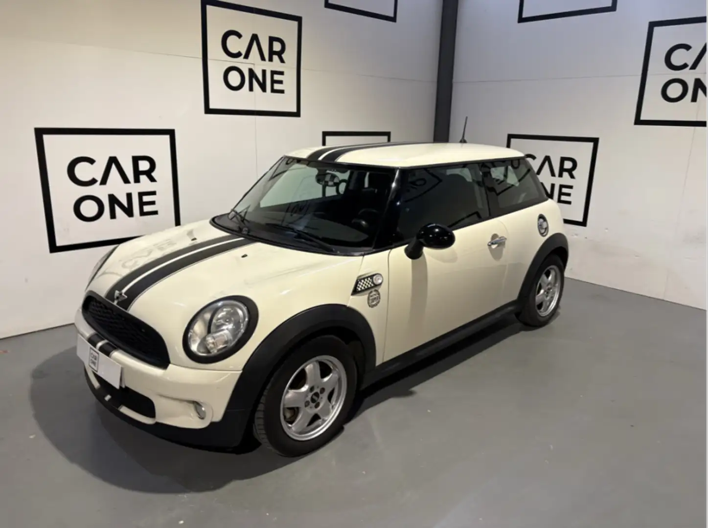 MINI One 3P Blanco - 1