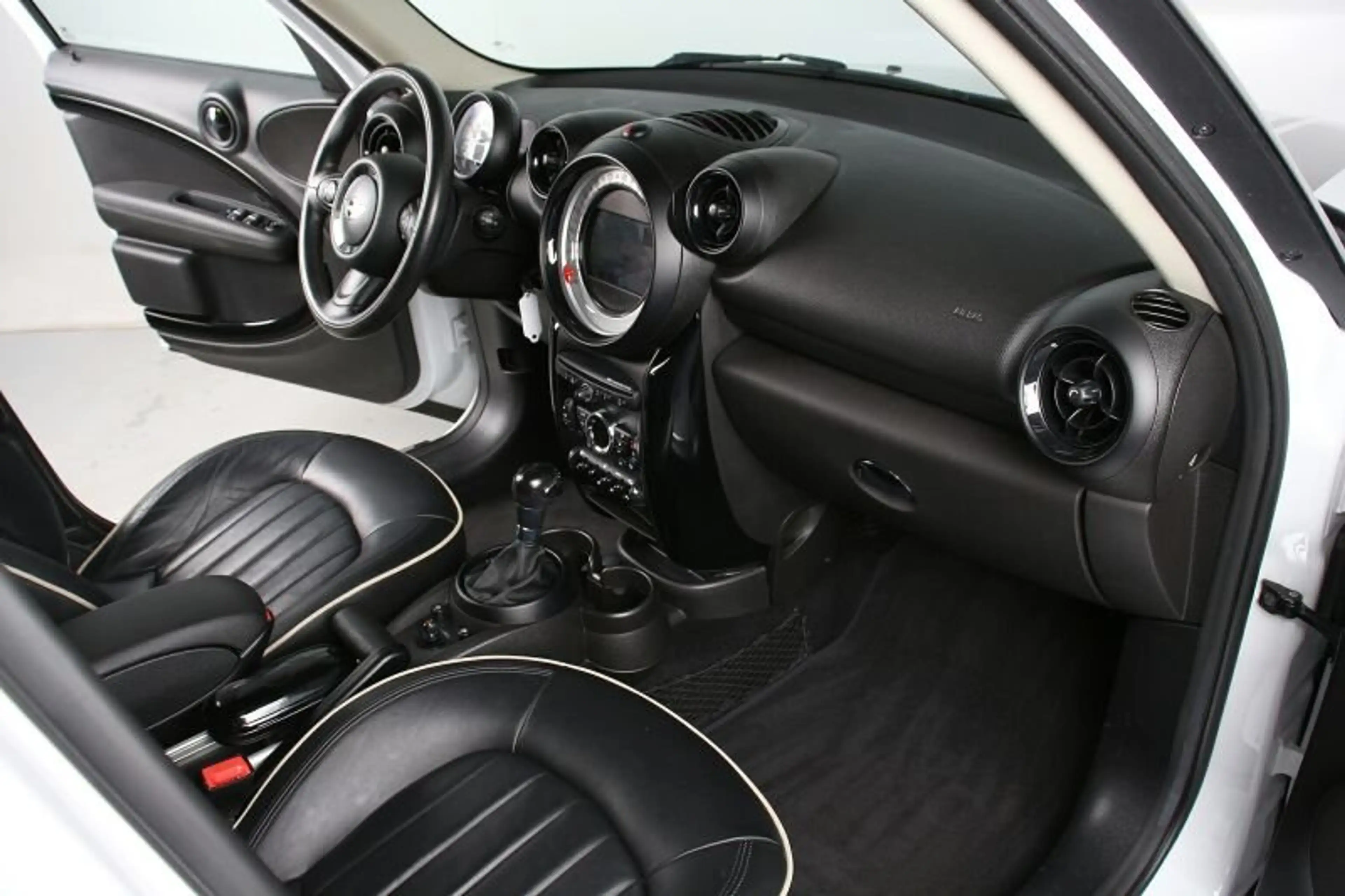MINI Cooper D Countryman ALL4 Chili Aut. Navi Xenon — photo 6