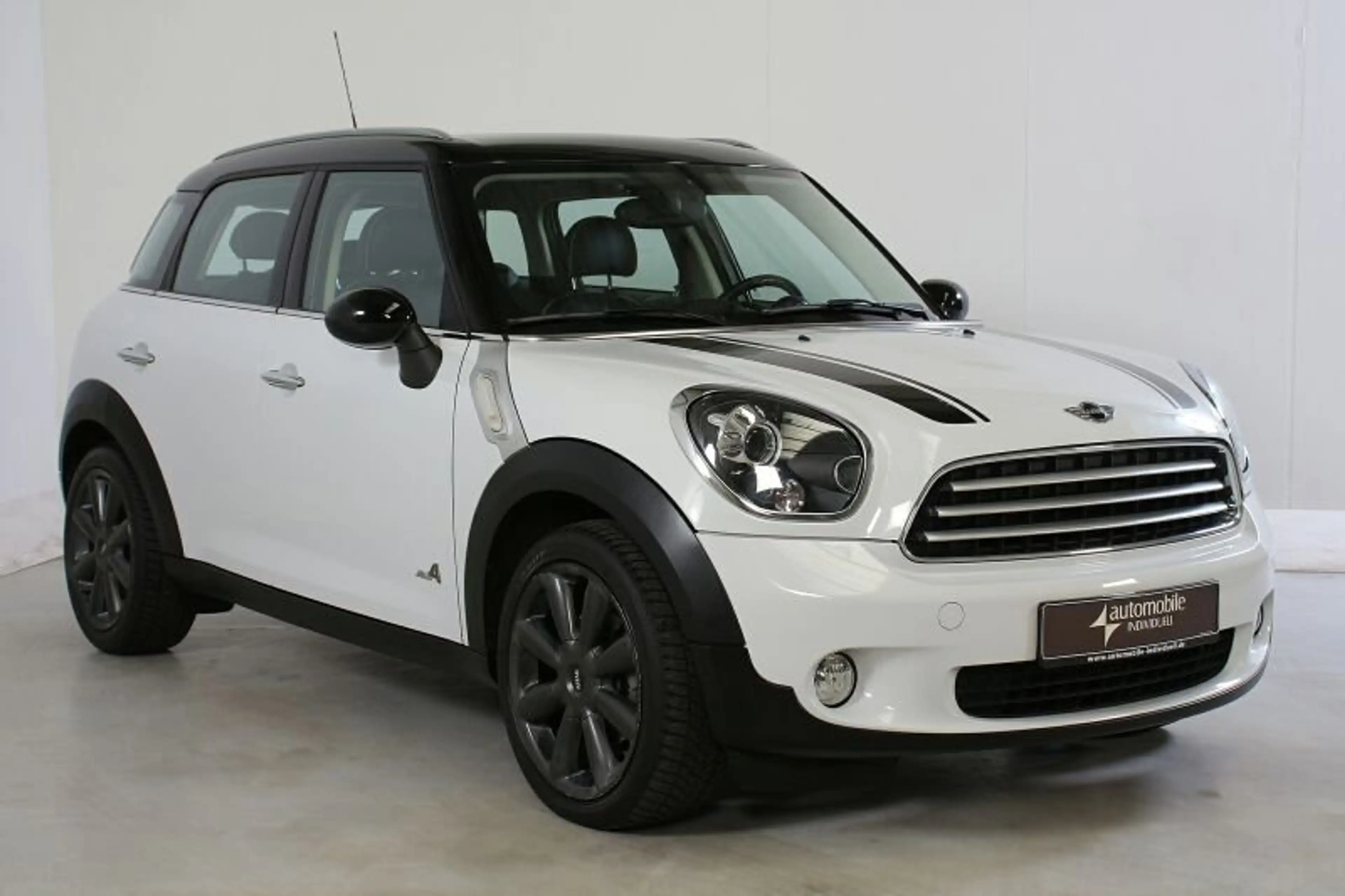 MINI Cooper D Countryman ALL4 Chili Aut. Navi Xenon — photo 3