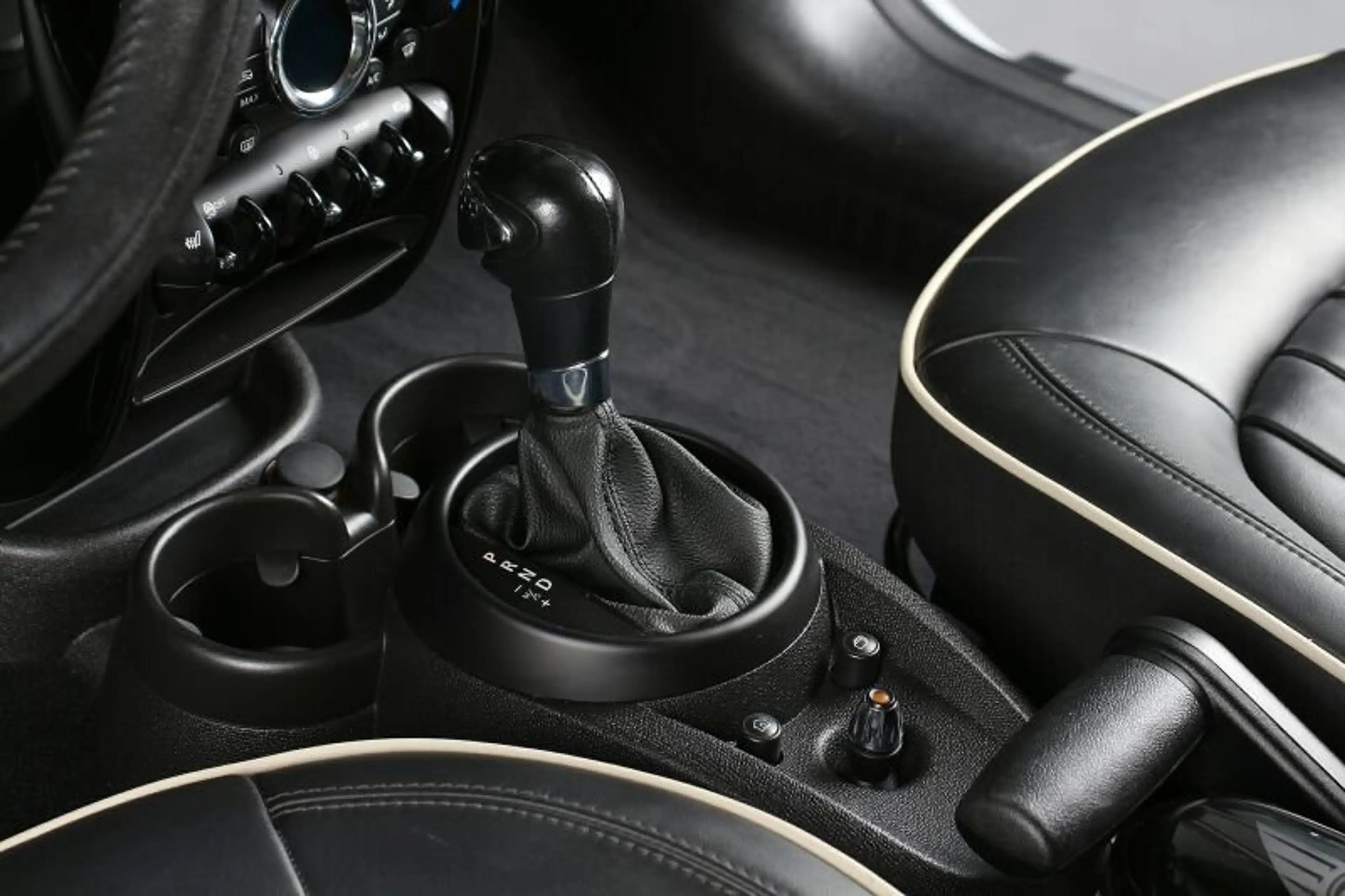 MINI Cooper D Countryman ALL4 Chili Aut. Navi Xenon — photo 9