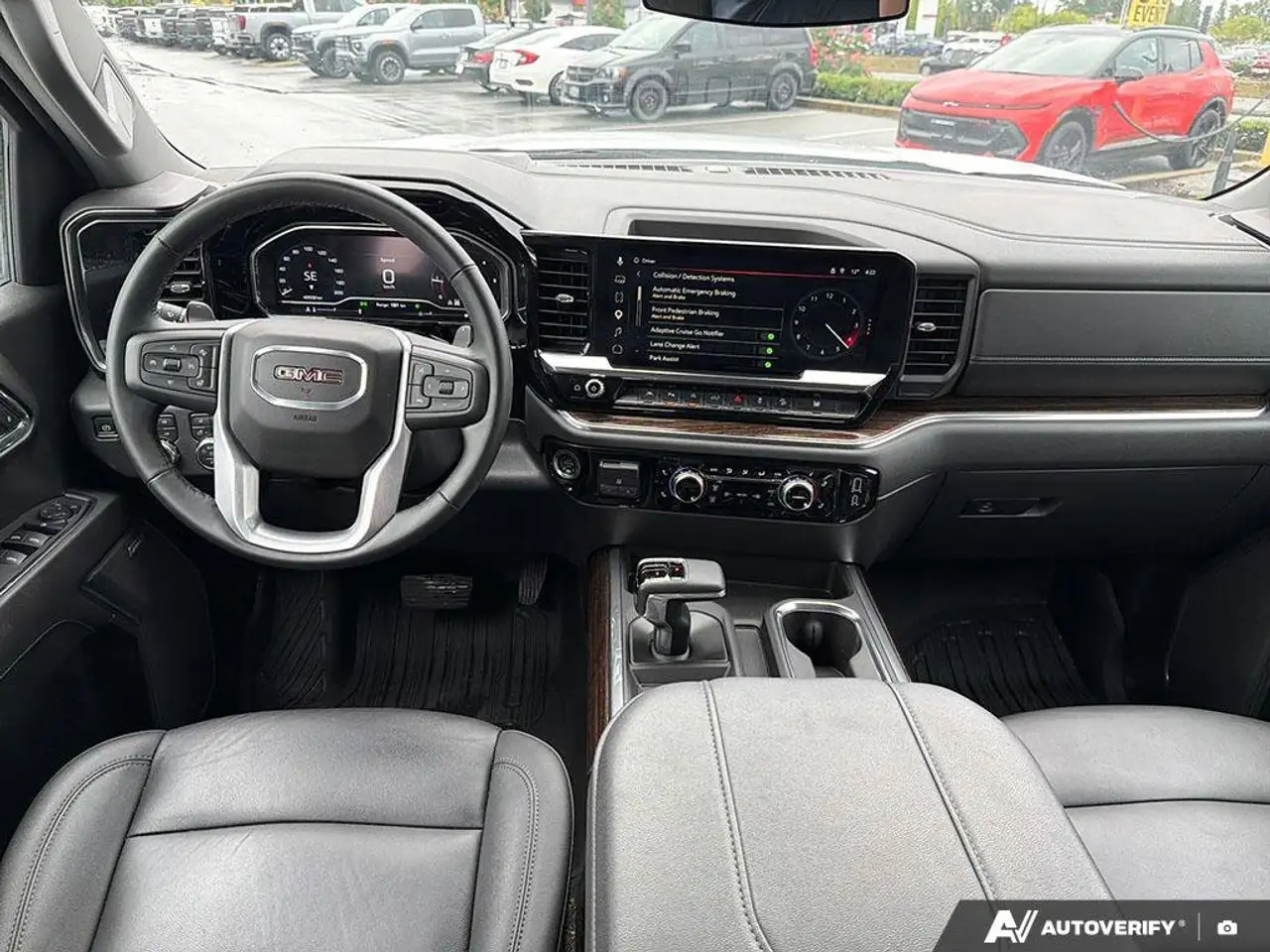 GMC Sierra 1500 снимка GMC Sierra 1500