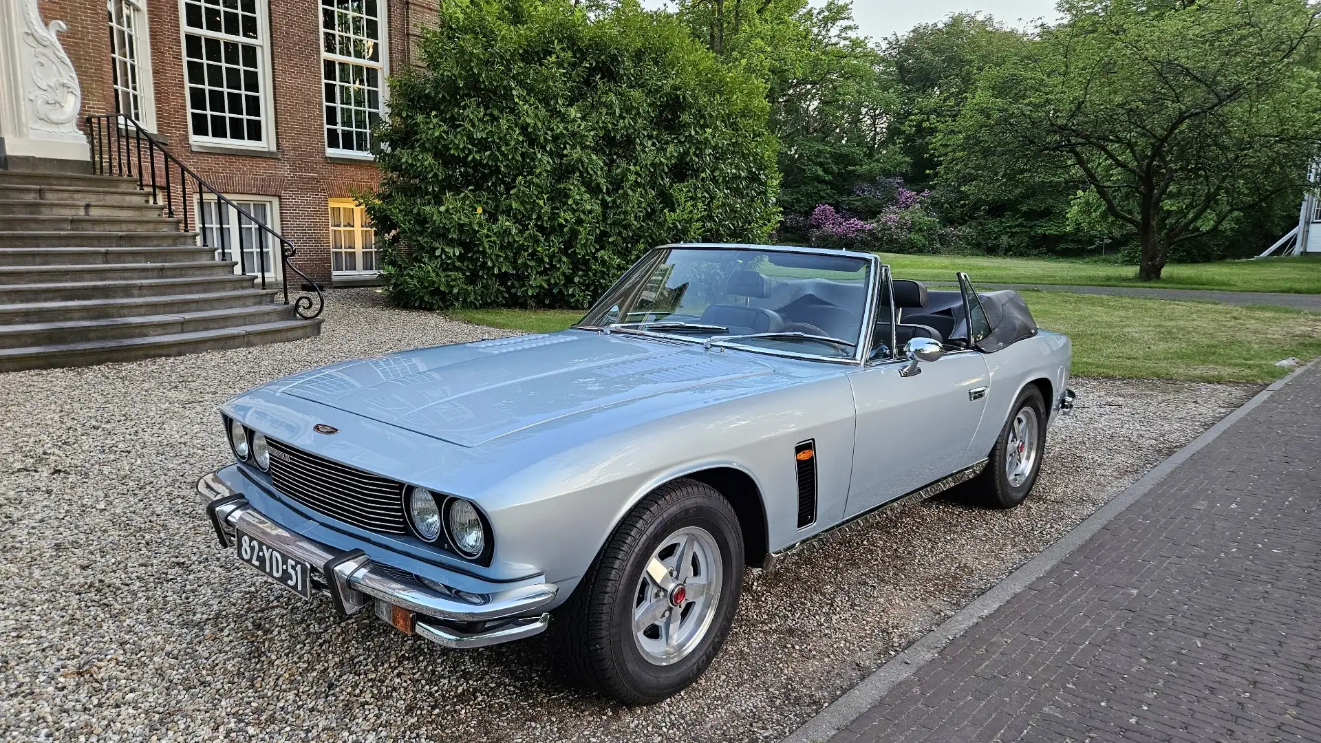 Jensen Interceptor Convertible Blau - 2