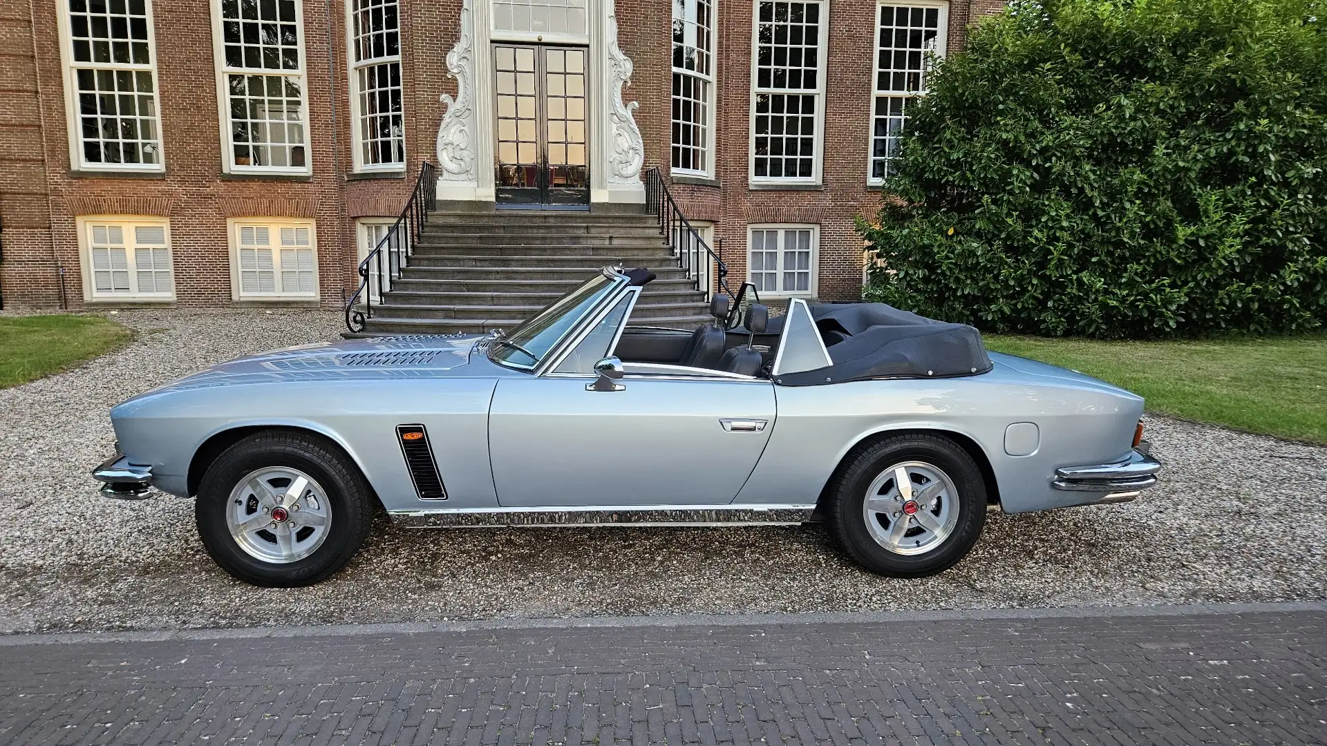 Jensen Interceptor Convertible Blau - 1