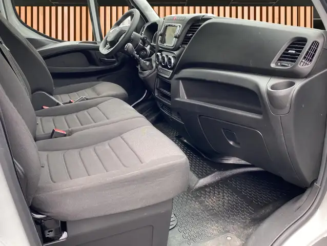 Iveco Daily view 9