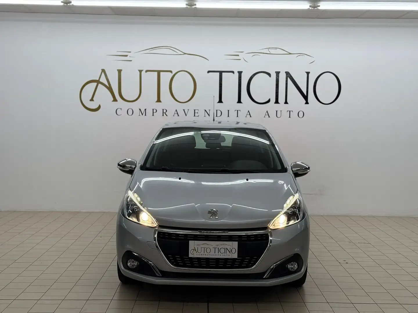 Peugeot 208 208 5p 1.2 puretech Allure gpl 82cv Argent - 2