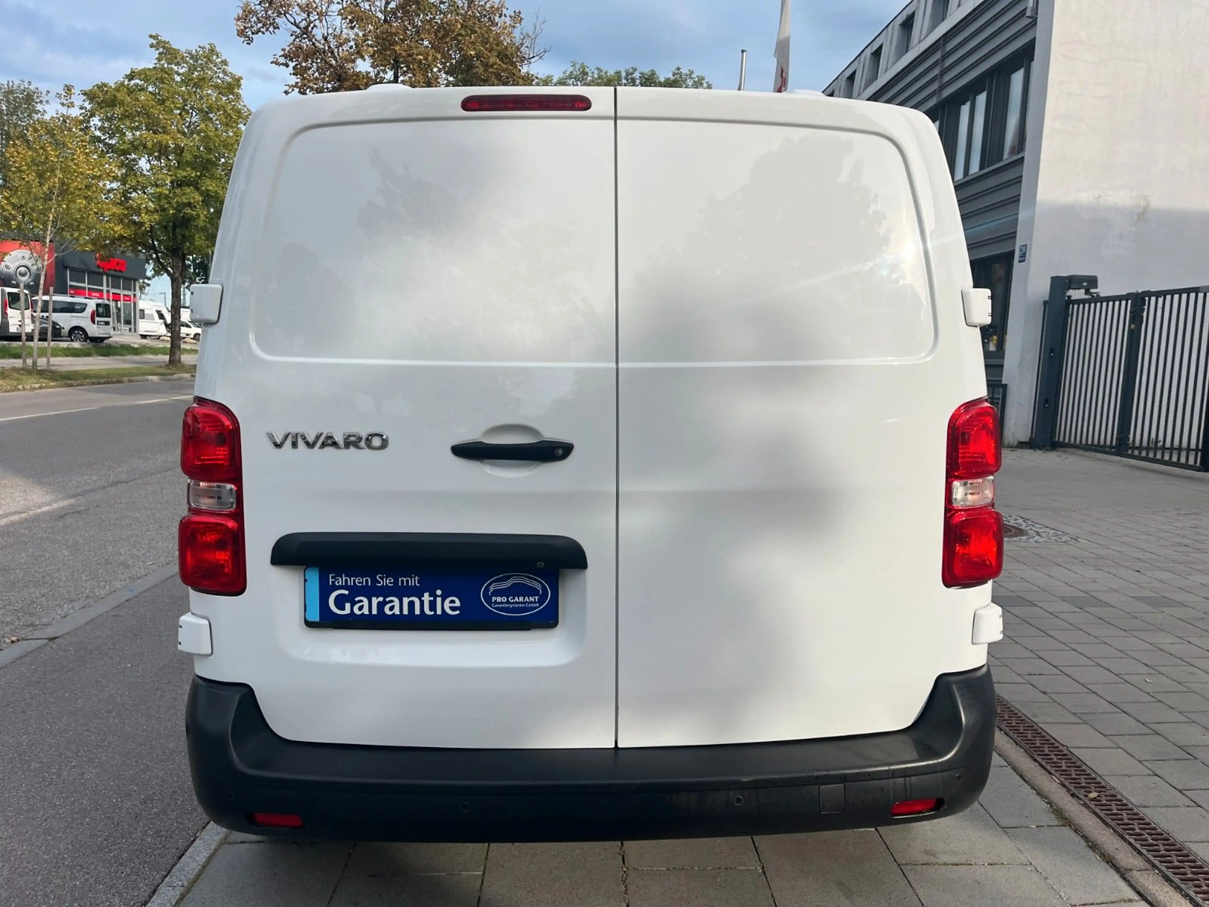 Opel Vivaro Kasten M (L2) Kombi  KAMERA/KEYLESS/AHK — photo 7