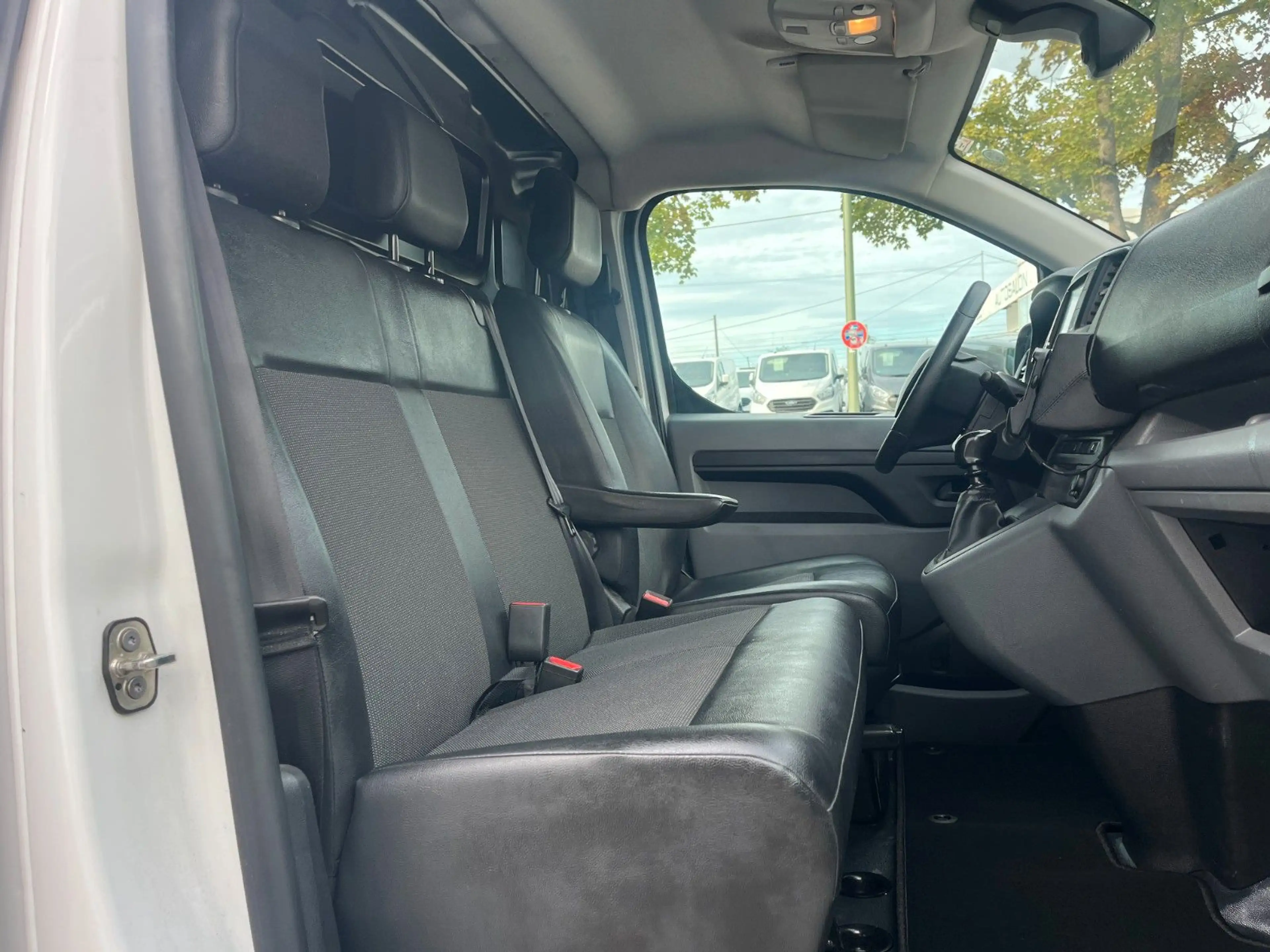 Opel Vivaro Kasten M (L2) Kombi  KAMERA/KEYLESS/AHK — photo 14