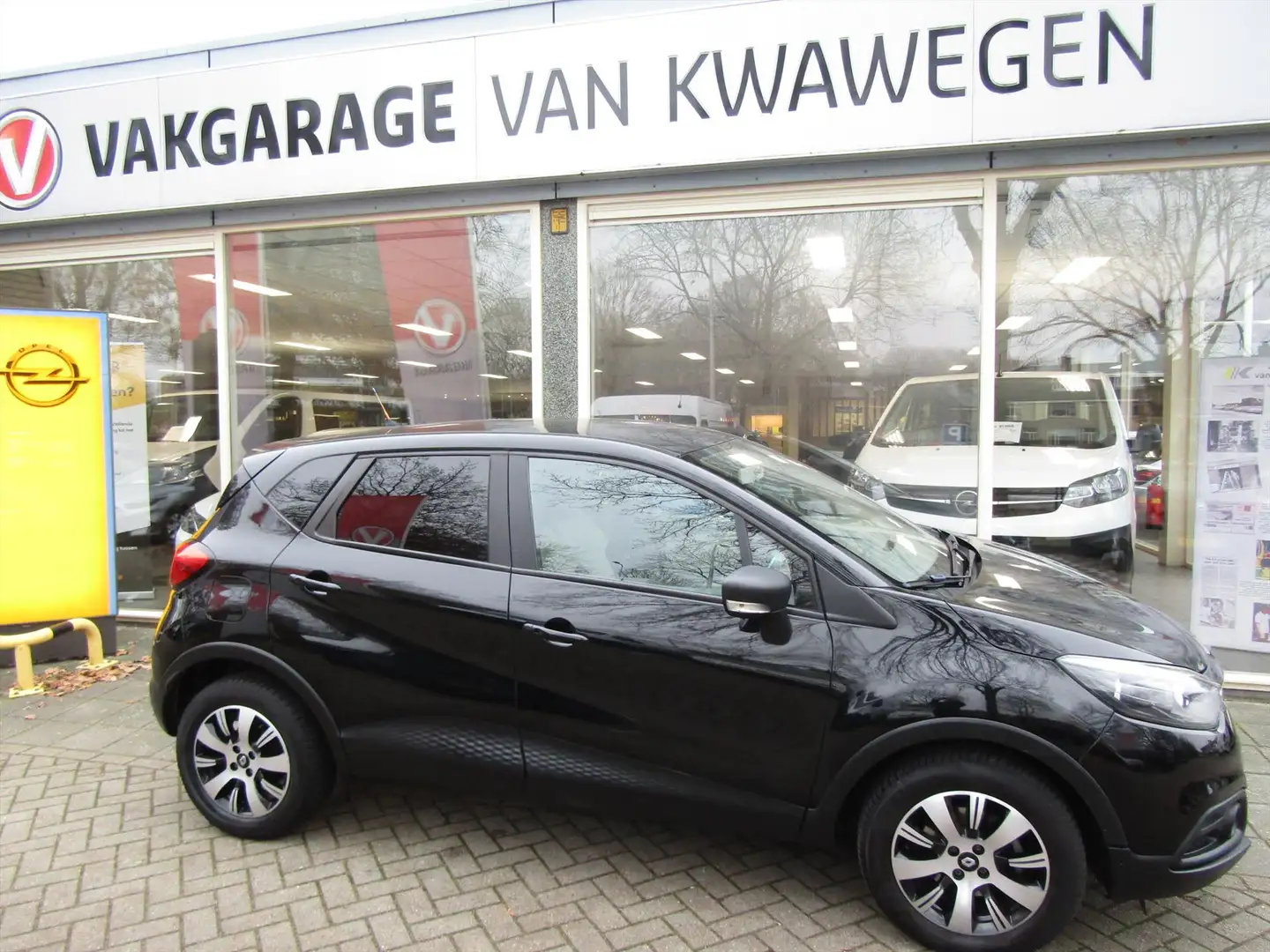 Renault Captur 1.2 115 pk AUTOMAAT AIRCO CAMERA BLUET. Noir - 1