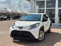 Toyota Aygo X 1.0 Active 72cv Bianco - thumbnail 1