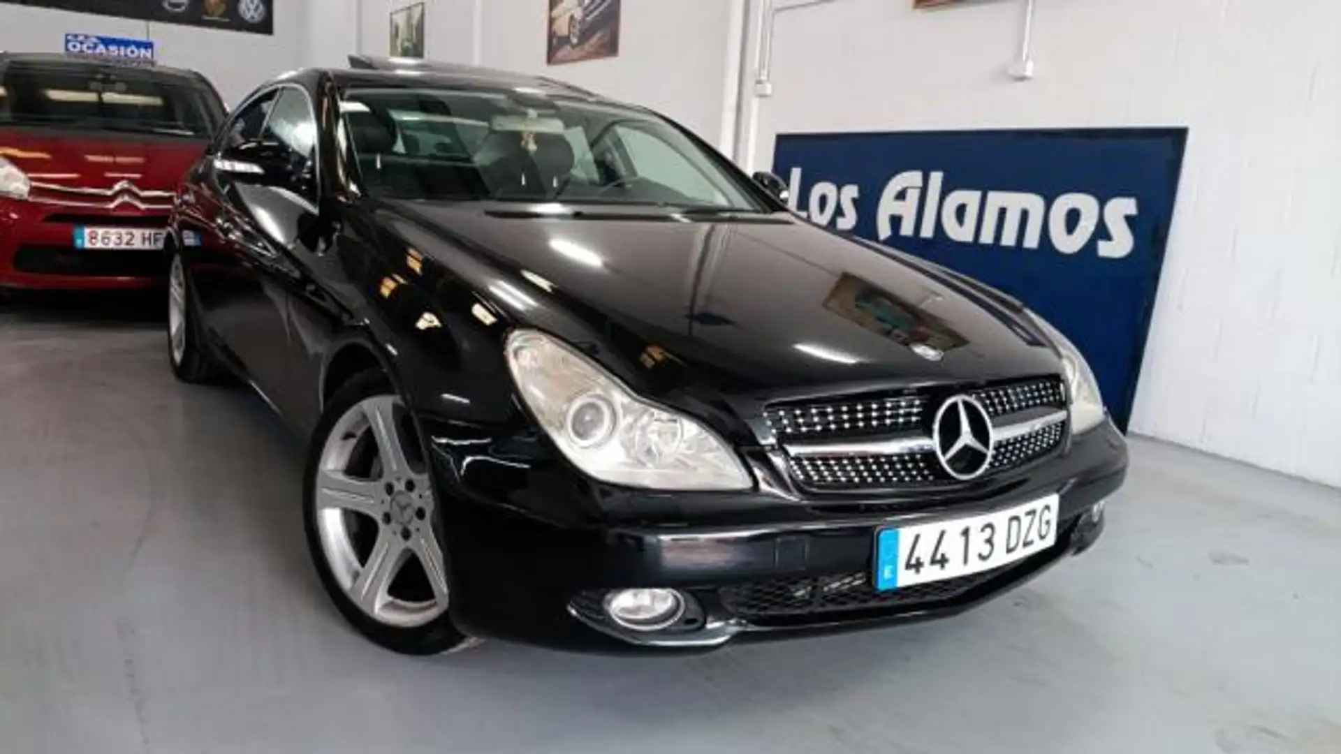 Mercedes-Benz CLS 500 Negro - 1