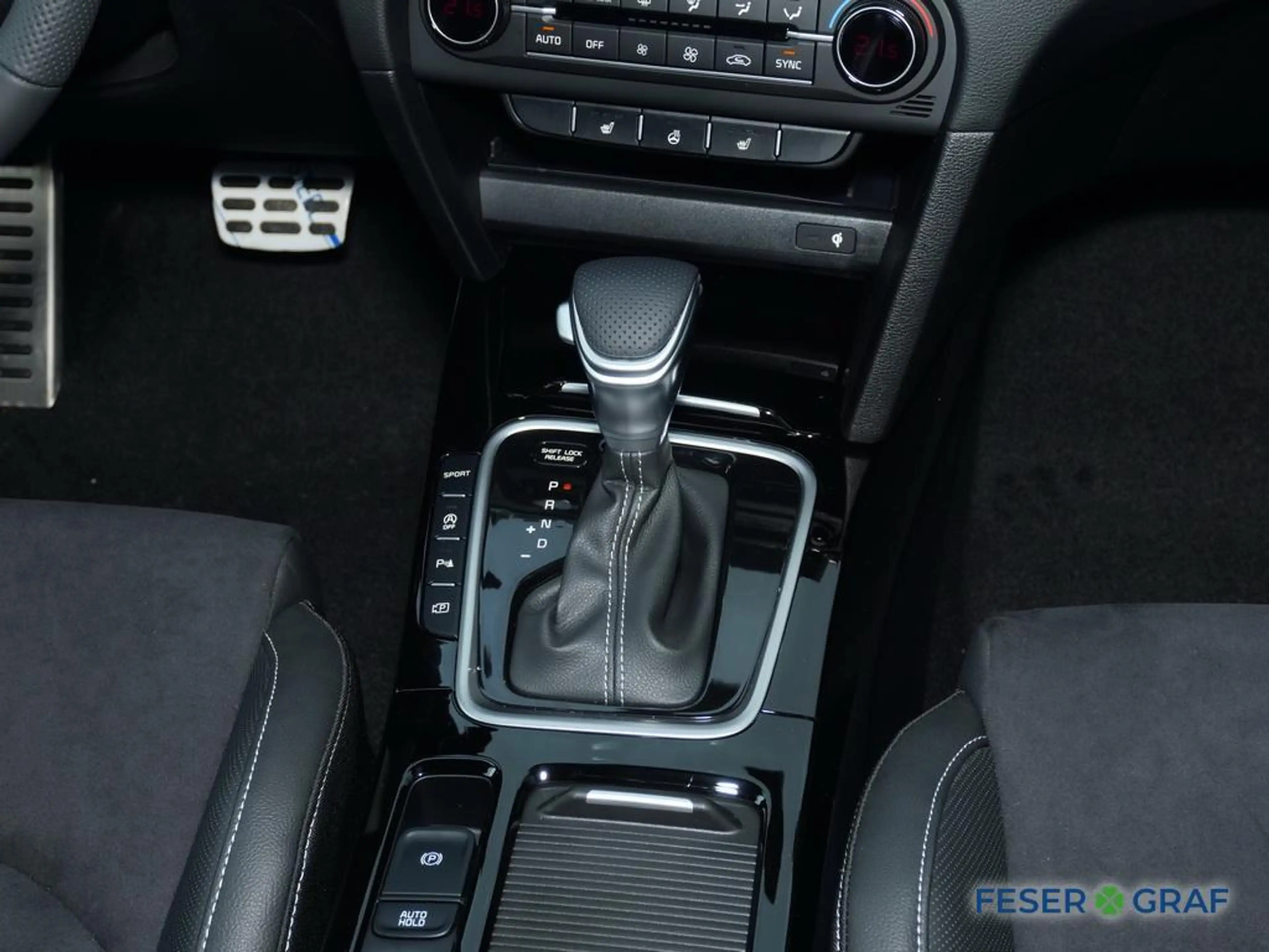 Kia XCeed 1.6T 180 DCT GT Line GLASDACH — photo 8