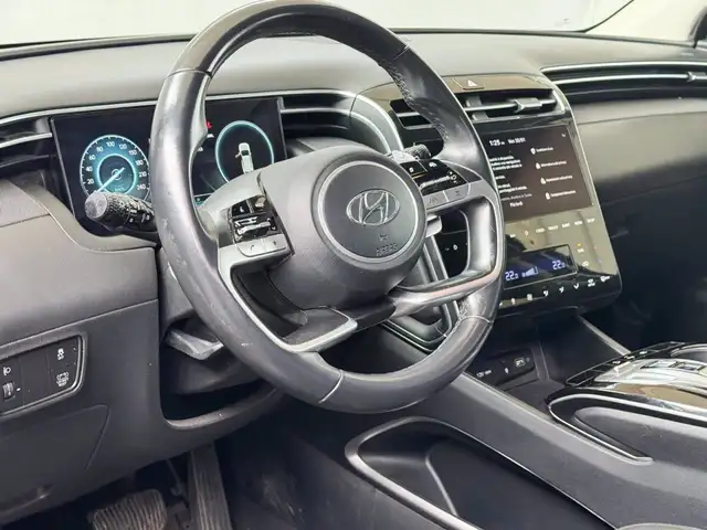 Hyundai Tucson view 18