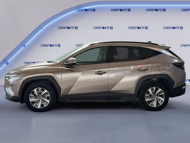 Hyundai Tucson view 3